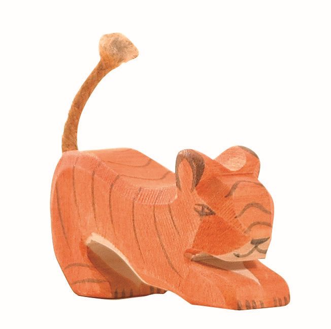 Tiger klein lauernd
